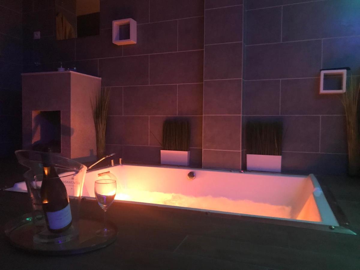 Apartment Avec By Jordans Collection